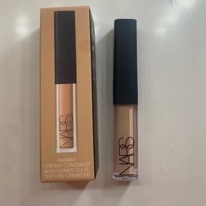 Mimi Nars creamy concealer